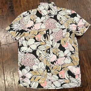 AMERICAN EAGLE 🌸🍍🍌FUN FLORAL & FRUIT HAWAIIAN SHIRT SIZE XS